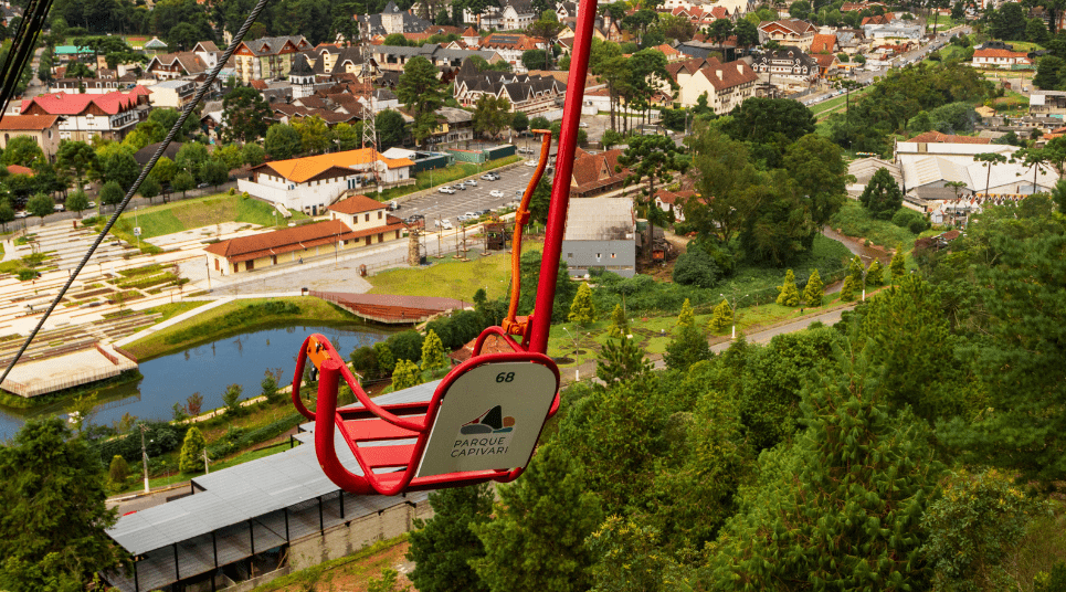 O ponto turístico é gratuito, mas o teleférico é pago