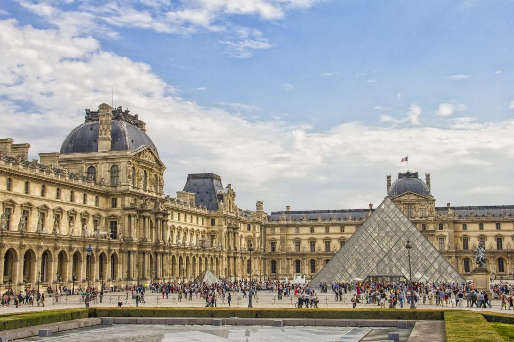 Museu do Louvre em Paris, França