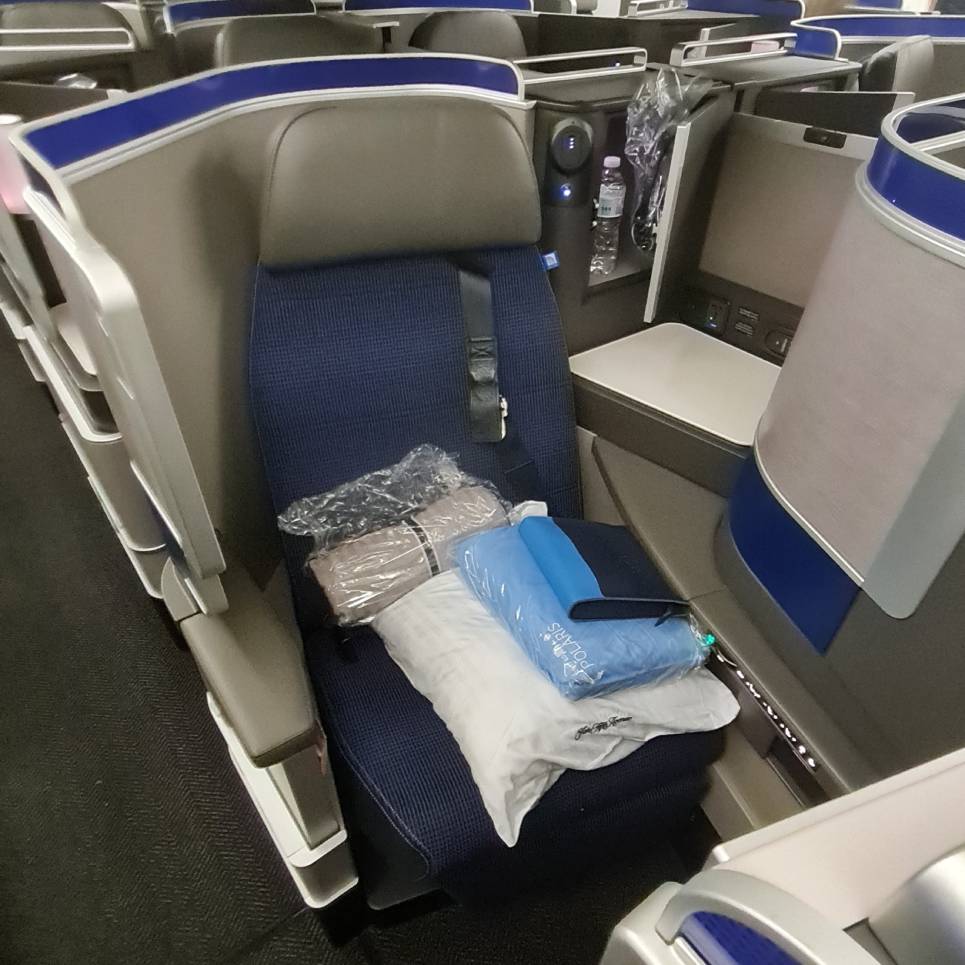 Assento na United Polaris