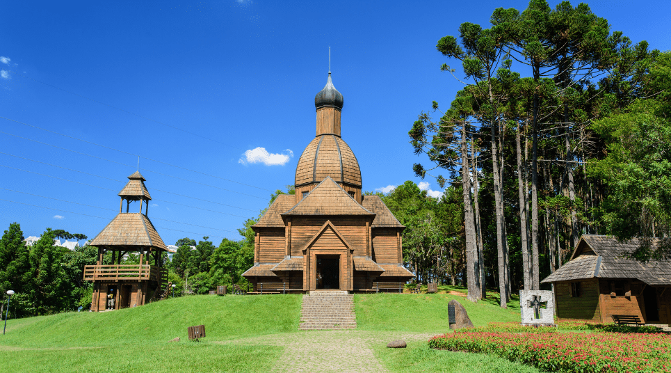 Memorial no Parque Tingui