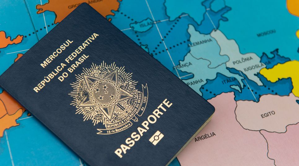 Passaporte brasileiro cruzeiros